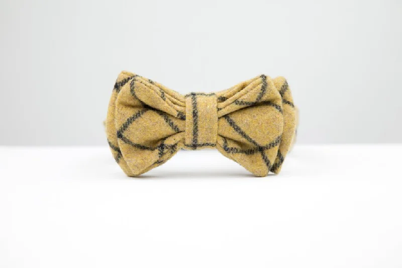 MaxBone Kensington Dog Bow Tie